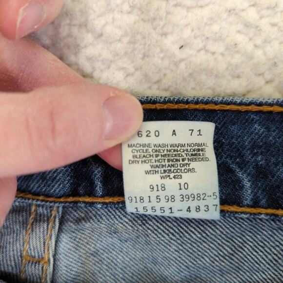 Vintage 90s Levi's 550 Relaxed Fit Tapered Leg Jeans Dark Rigid Denim Women's 14 - Picture 9 of 9